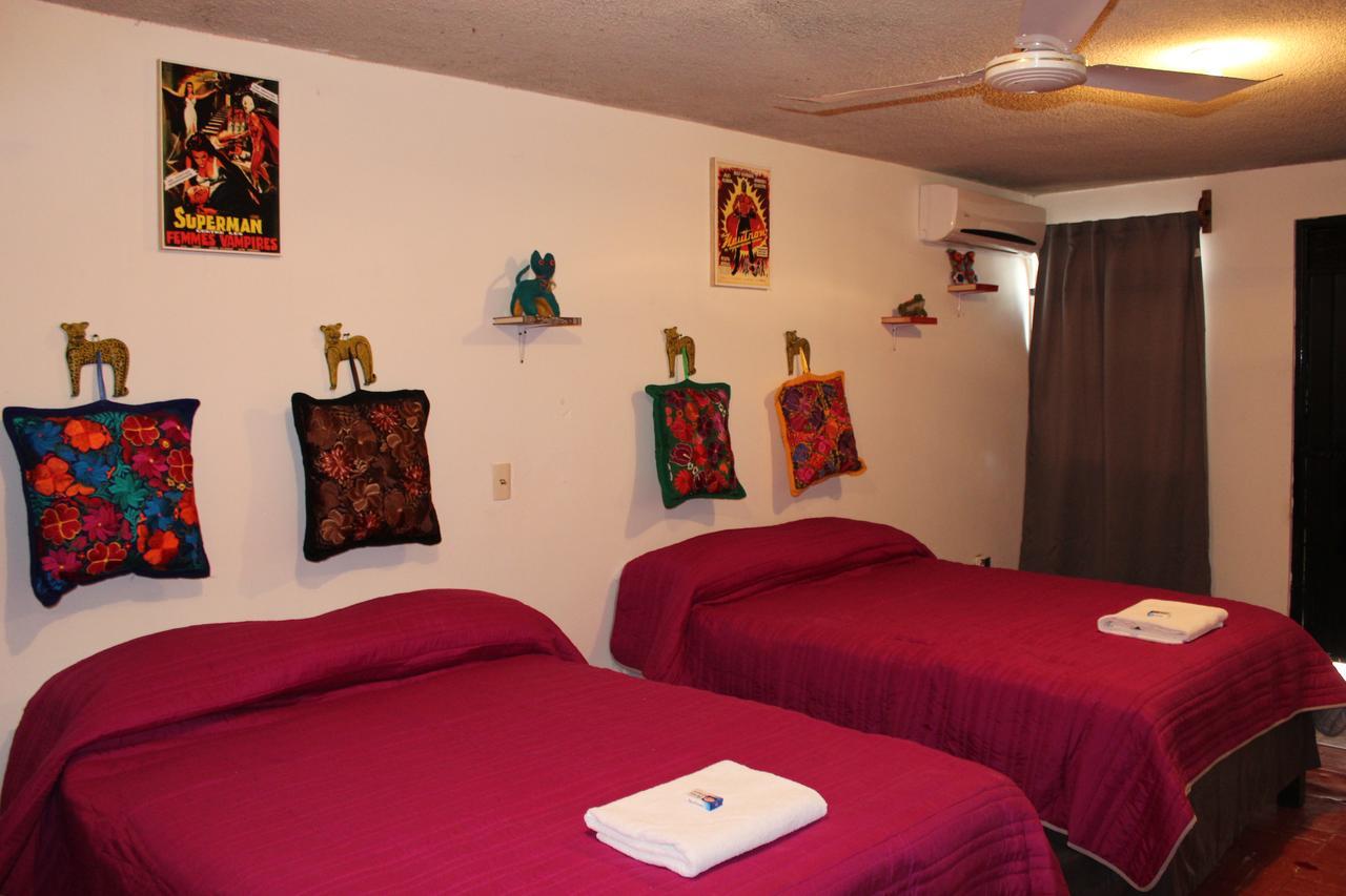 Hotel Frida Khalo ทักซ์ทลา กูทิเอเรซ ภายนอก รูปภาพ