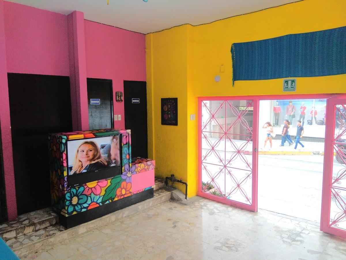 Hotel Frida Khalo ทักซ์ทลา กูทิเอเรซ ภายนอก รูปภาพ