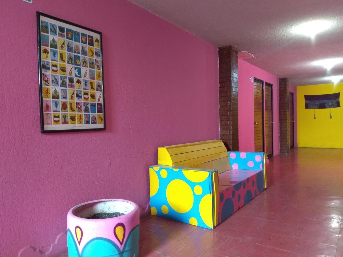 Hotel Frida Khalo ทักซ์ทลา กูทิเอเรซ ภายนอก รูปภาพ